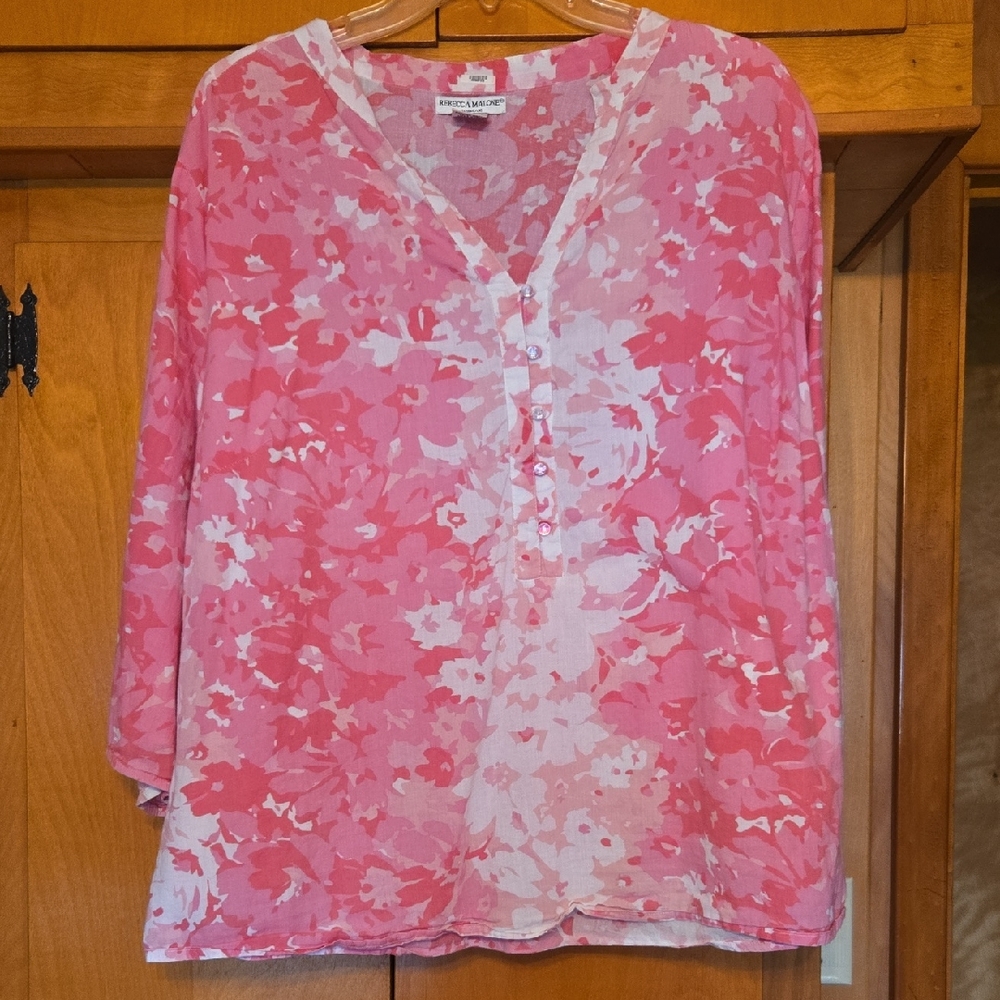Rebecca Malone Pink and White Floral Blouse